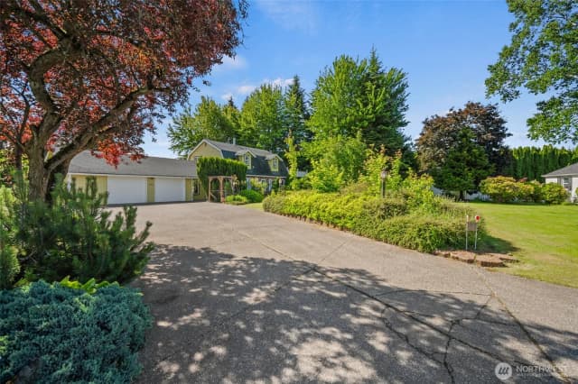 Property photo for 5458 Northwest Drive, Bellingham photo 3