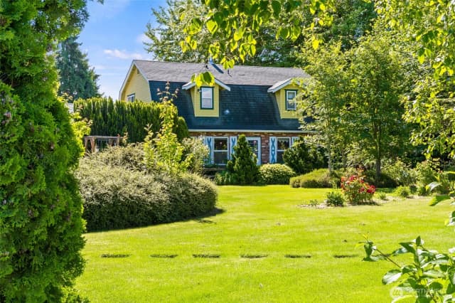 Property photo for 5458 Northwest Drive, Bellingham