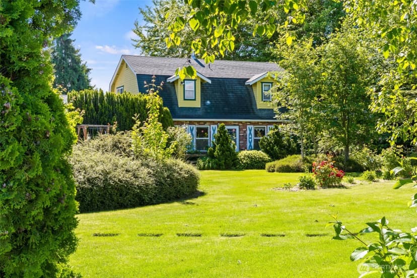 Property photo for 5458 Northwest Drive, Bellingham