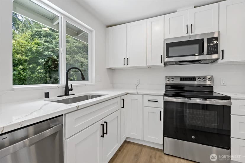 Property photo for 13904 97th Avenue Nw, Gig Harbor photo 13