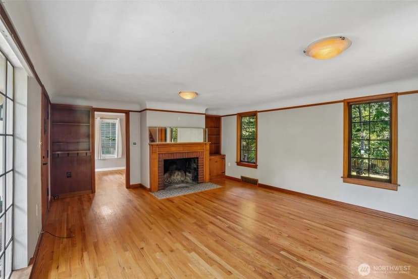Property photo for 739 N 165th Street, Shoreline photo 7