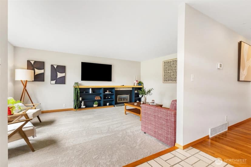 Property photo for 98011 17529 93rd Avenue Ne, Bothell photo 12