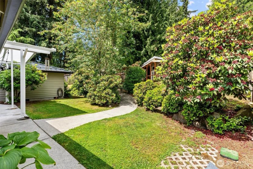 Property photo for 98011 17529 93rd Avenue Ne, Bothell photo 31