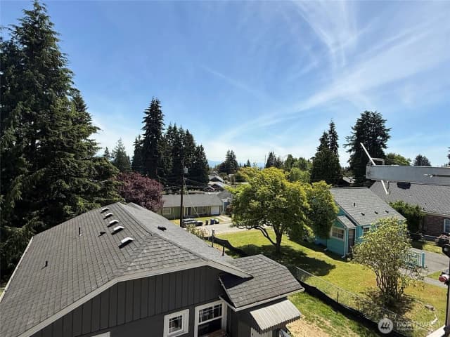 Property photo for 5620 Wetmore Avenue #b, Everett photo 2