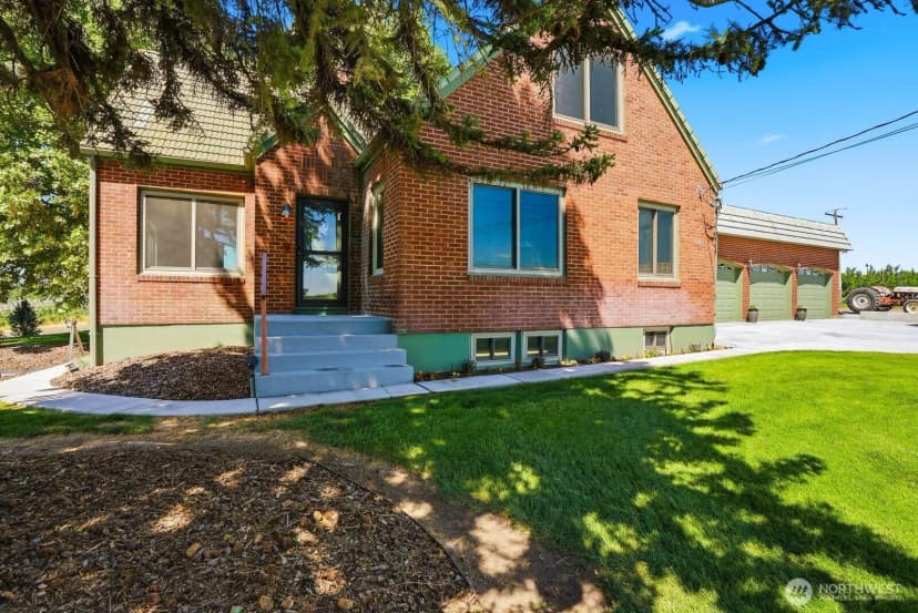 Property photo for 2606 Draper Road, Yakima photo 4
