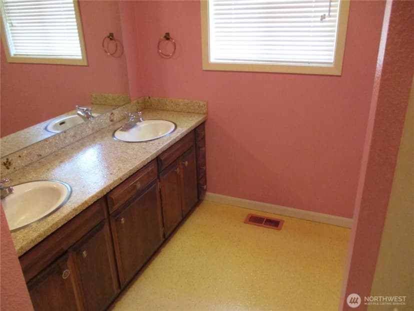 Property photo for 2499 Cottonwood Road, Walla Walla photo 12