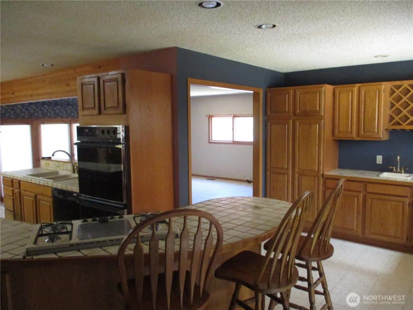 Property photo for 2499 Cottonwood Road, Walla Walla photo 9