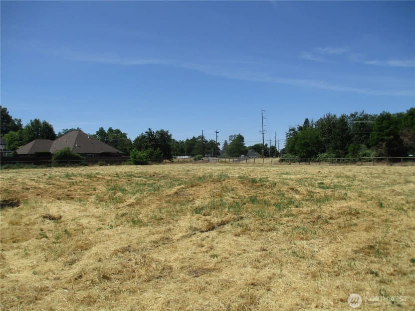 Property photo for 2499 Cottonwood Road, Walla Walla photo 3