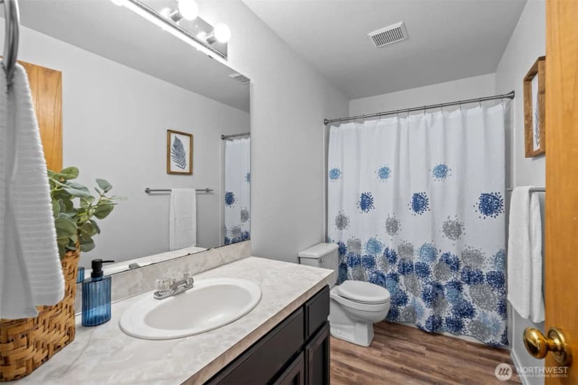 Property photo for 9125 Zircon Drive Sw, Lakewood photo 26