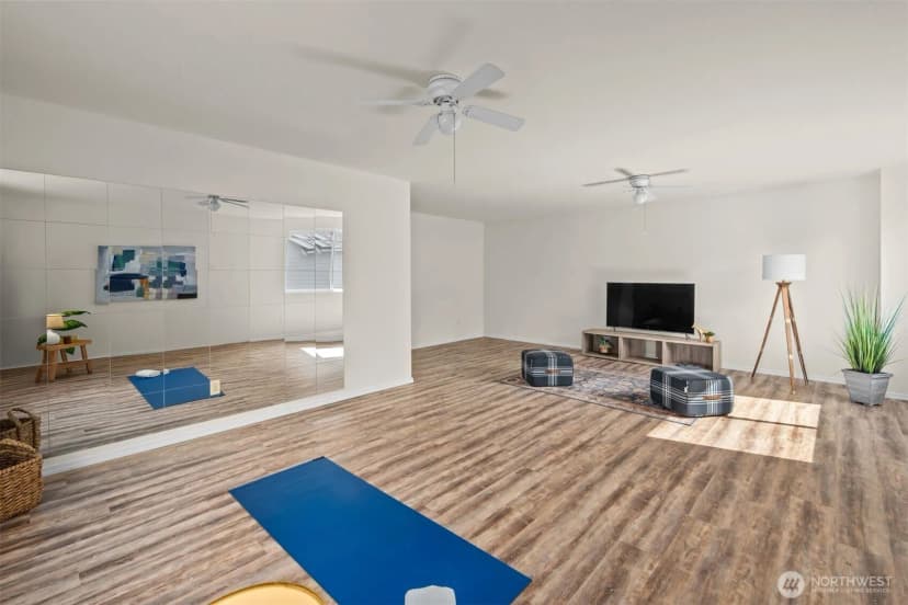 Property photo for 9125 Zircon Drive Sw, Lakewood photo 19