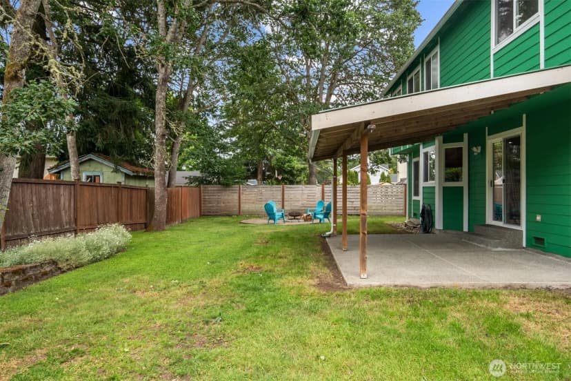 Property photo for 9125 Zircon Drive Sw, Lakewood photo 11