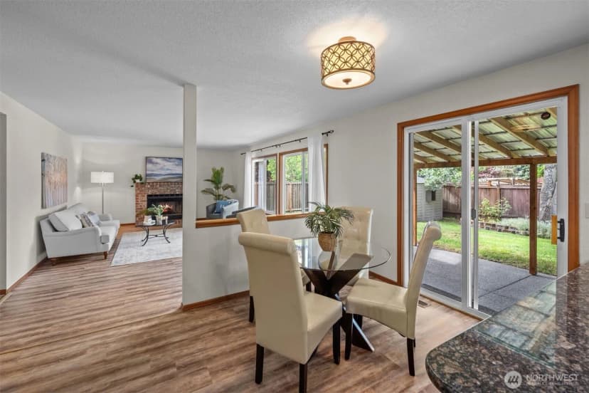 Property photo for 9125 Zircon Drive Sw, Lakewood photo 10