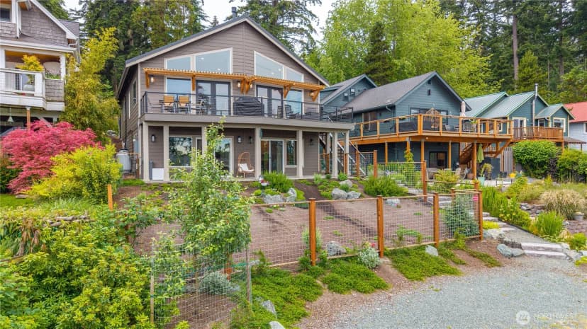 Property photo for 3751 Morning Glory Lane, Langley photo 36