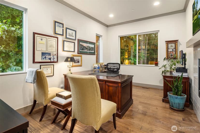 Property photo for 3745 88th Avenue Se, Mercer Island photo 13