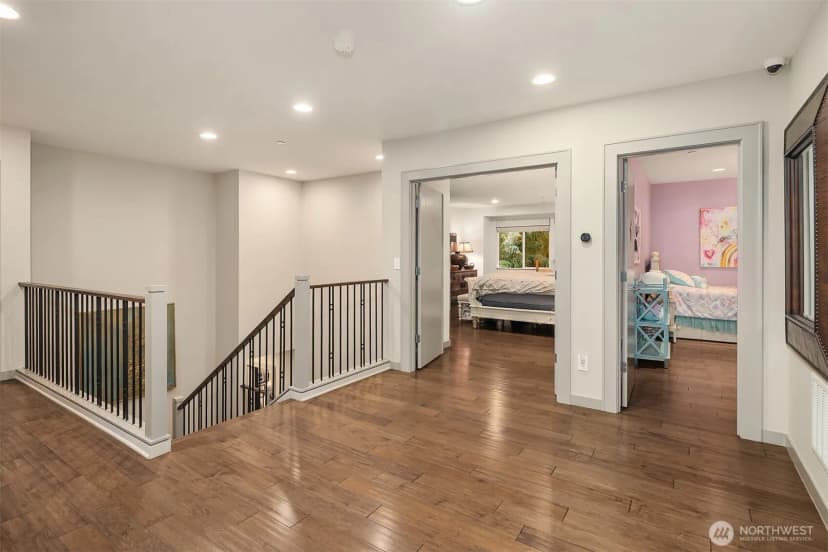 Property photo for 3745 88th Avenue Se, Mercer Island photo 17