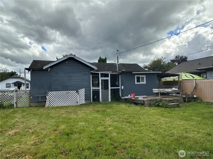 Property photo for 3102 Garfield Street, Longview photo 12