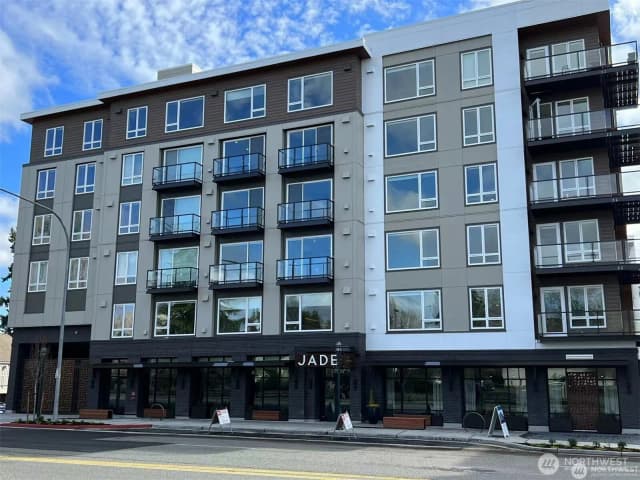 Property photo for 11903 Ne 128th Street #412, Kirkland
