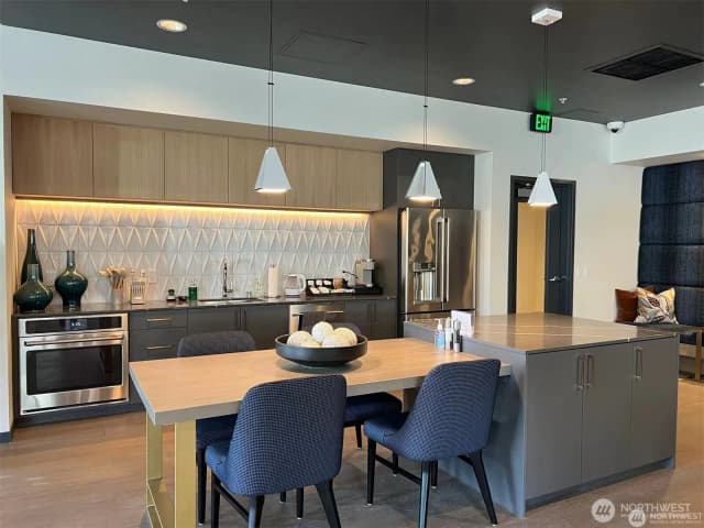 Property photo for 11903 Ne 128th Street #412, Kirkland photo 5
