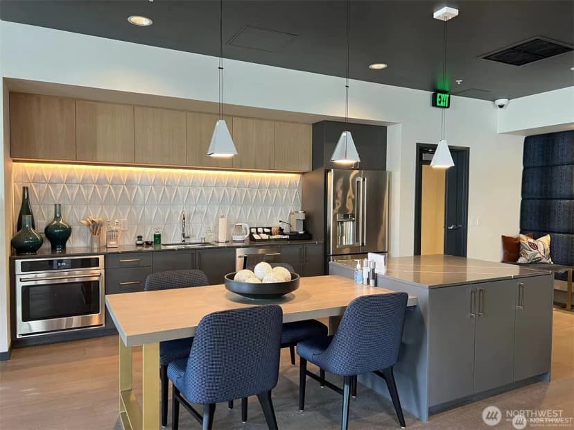 Property photo for 11903 Ne 128th Street #412, Kirkland photo 5