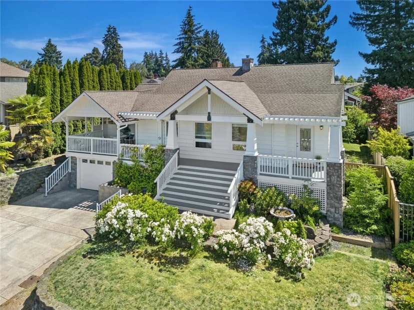 Property photo for 1203 N 36th Street, Renton