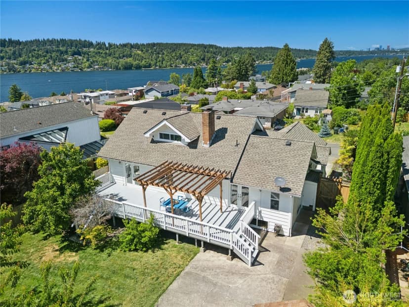 Property photo for 1203 N 36th Street, Renton photo 35