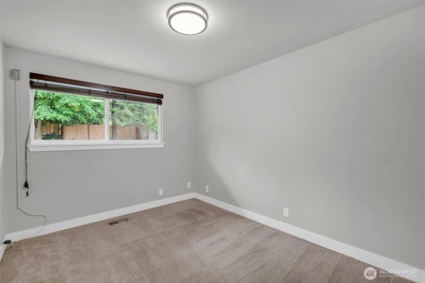 Property photo for 32212 25th Ave Sw, Federal Way photo 23