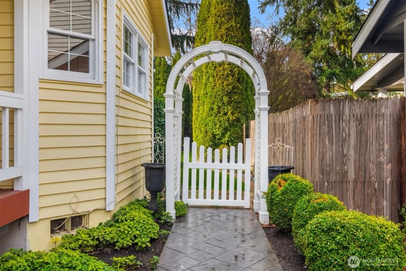 Property photo for 17409 113th Avenue Ne, Bothell photo 34