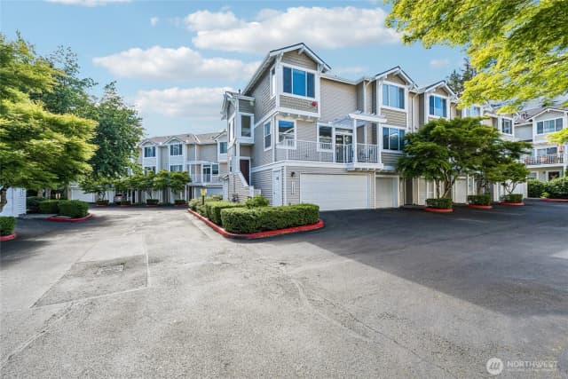 Property photo for 11899 Ne 163rd Place, Bothell