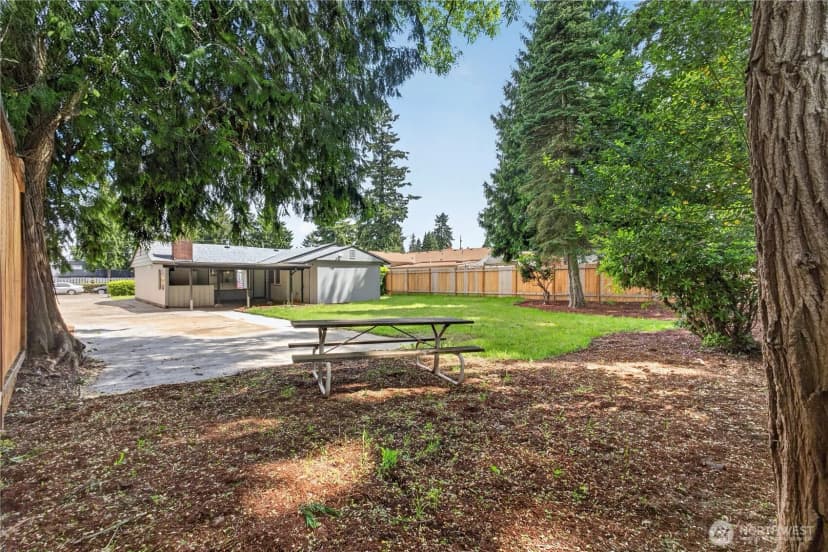 Property photo for 408 26th Street Se, Auburn photo 14