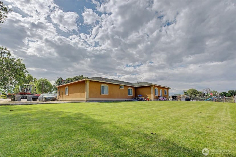 Property photo for 1811 Beam Road, Granger photo 6