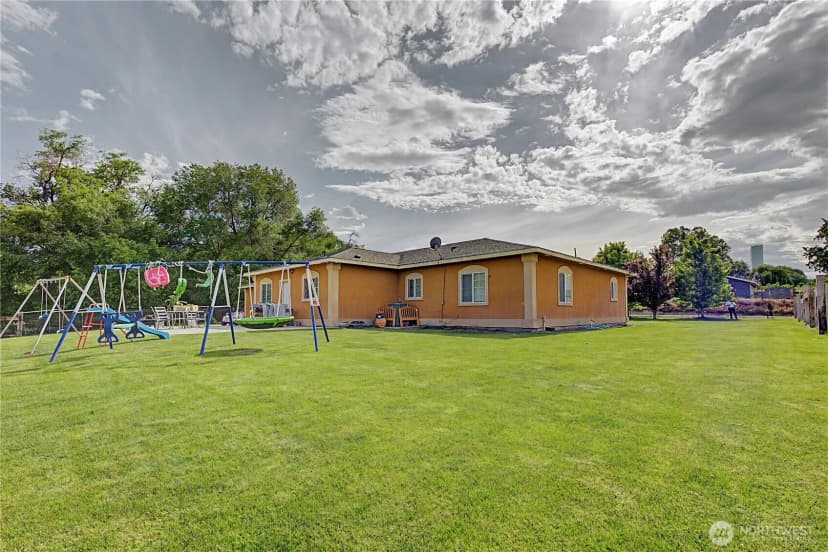Property photo for 1811 Beam Road, Granger photo 5