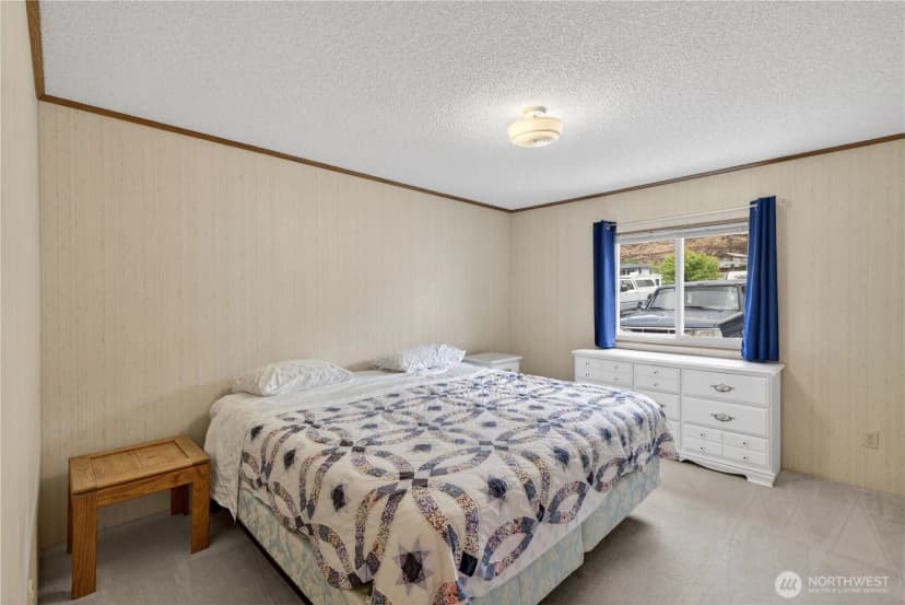Property photo for 898 Hunter Avenue Sw, Quincy photo 13