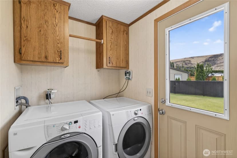 Property photo for 898 Hunter Avenue Sw, Quincy photo 11