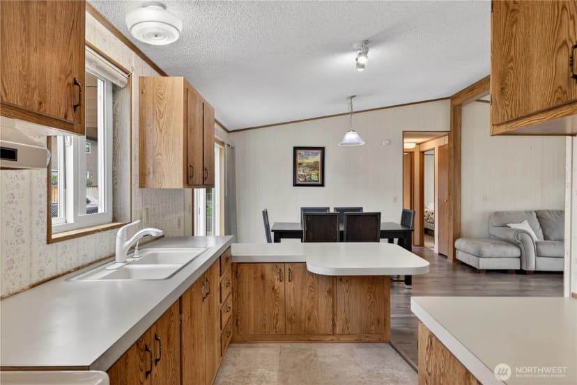 Property photo for 898 Hunter Avenue Sw, Quincy photo 9