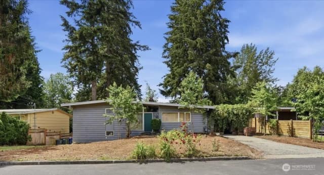 Property photo for 1511 143rd Avenue Se, Bellevue