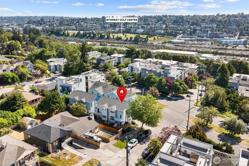 Property photo for 2400 W Boston Street, Seattle photo 35