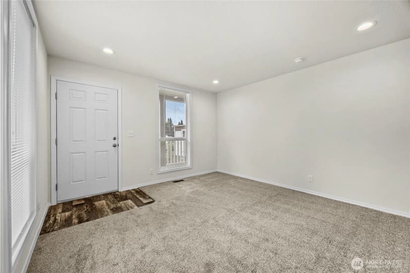 Property photo for 507 131st Street E #l, Tacoma photo 6