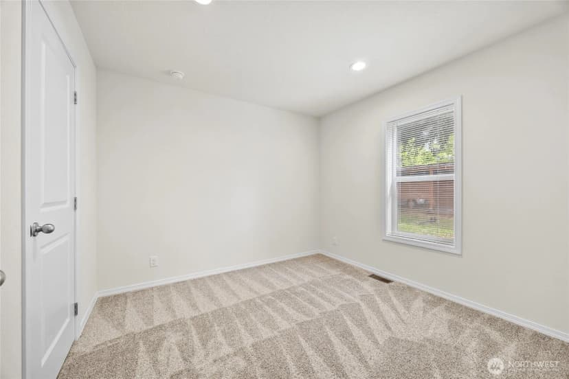Property photo for 507 131st Street E #l, Tacoma photo 15