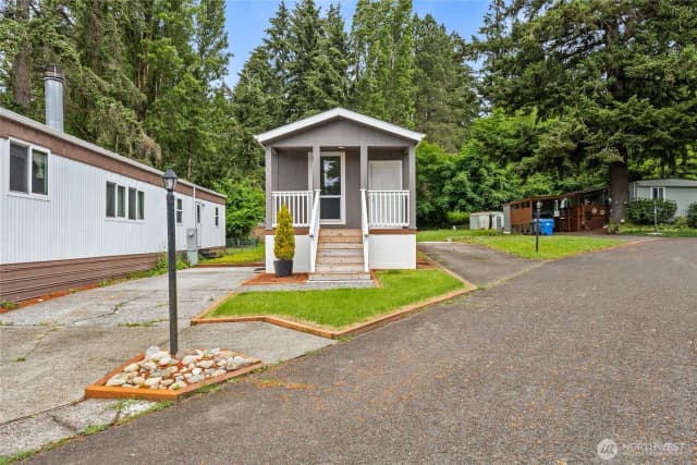 Property photo for 507 131st Street E #l, Tacoma photo 3