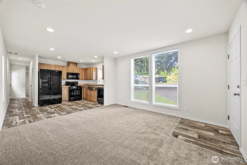 Property photo for 507 131st Street E #l, Tacoma photo 8
