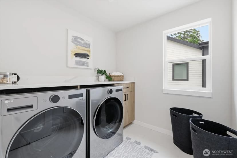 Property photo for 12426 Ne 90th Street, Kirkland photo 27