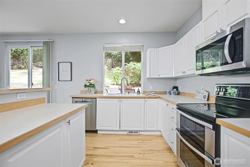 Property photo for 14007 69th Drive Se #g1, Snohomish photo 15