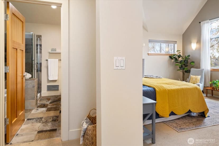Property photo for 2363 S Mcclellan Street, Seattle photo 25