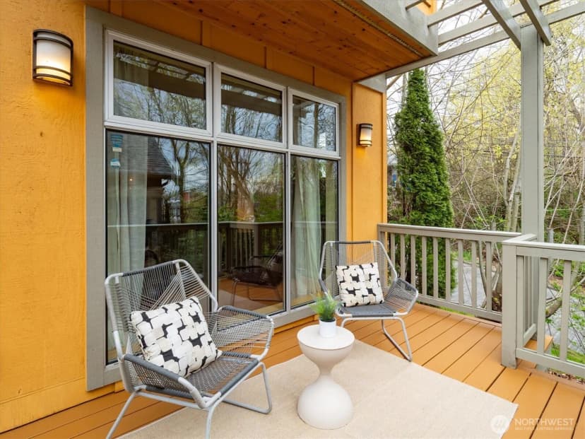 Property photo for 2363 S Mcclellan Street, Seattle photo 3