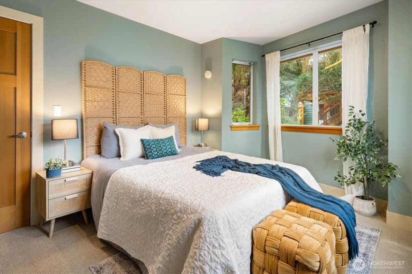 Property photo for 2363 S Mcclellan Street, Seattle photo 17