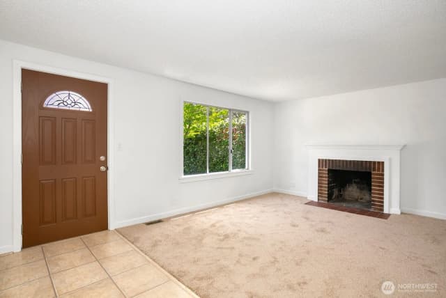 Property photo for 15513 8th Avenue Ne, Shoreline photo 5