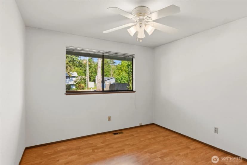 Property photo for 25248 111th Avenue Se, Kent photo 26