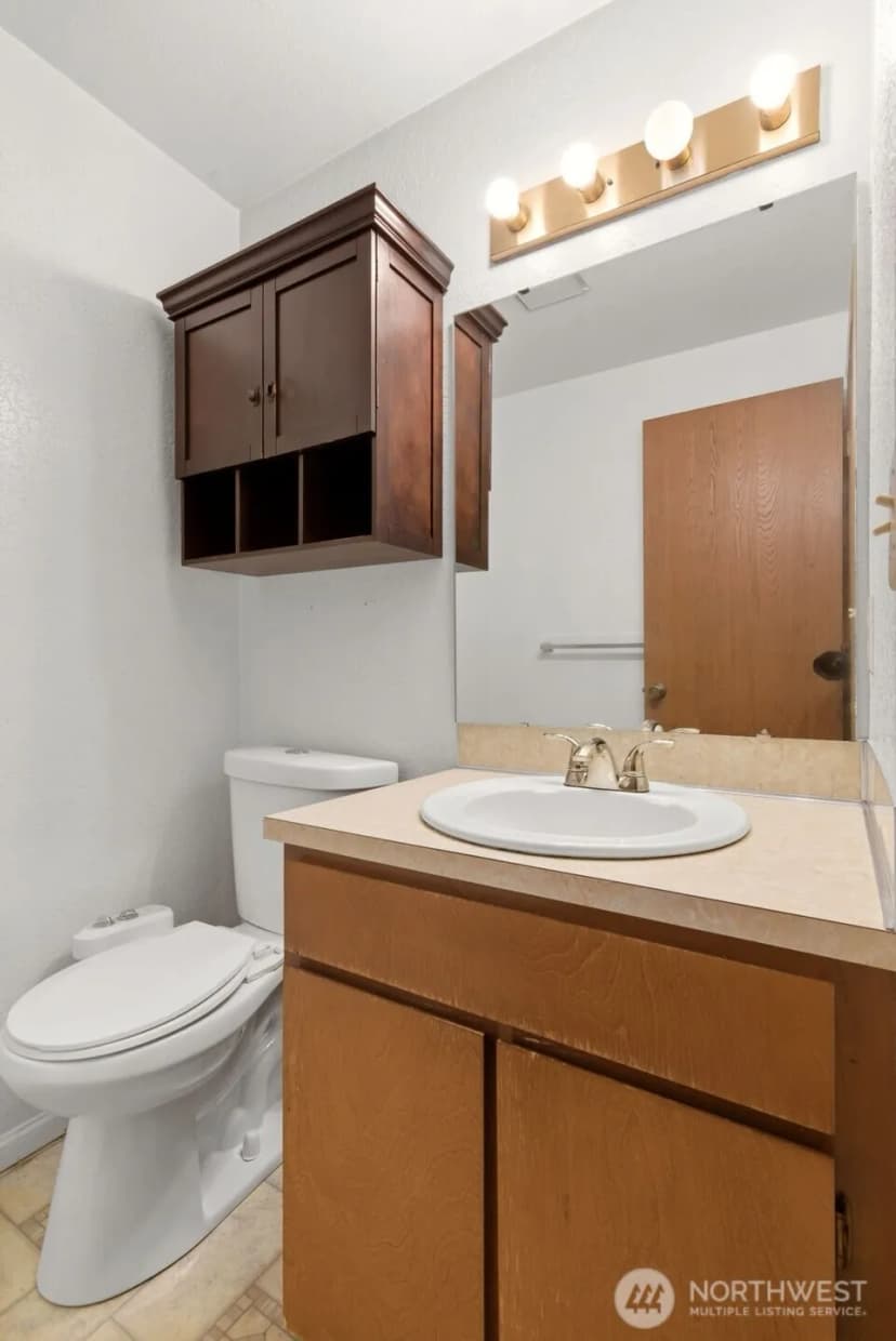 Property photo for 25248 111th Avenue Se, Kent photo 19