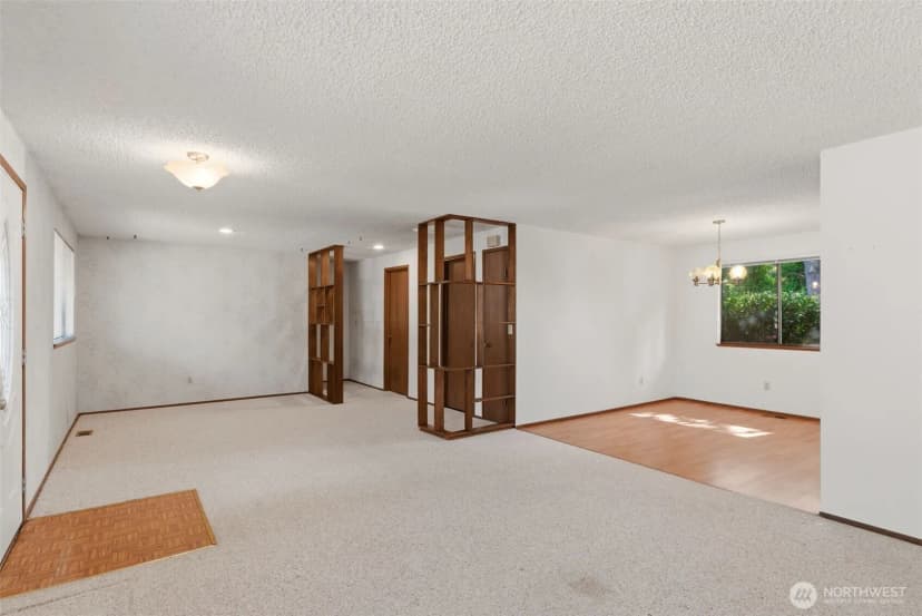 Property photo for 25248 111th Avenue Se, Kent photo 8