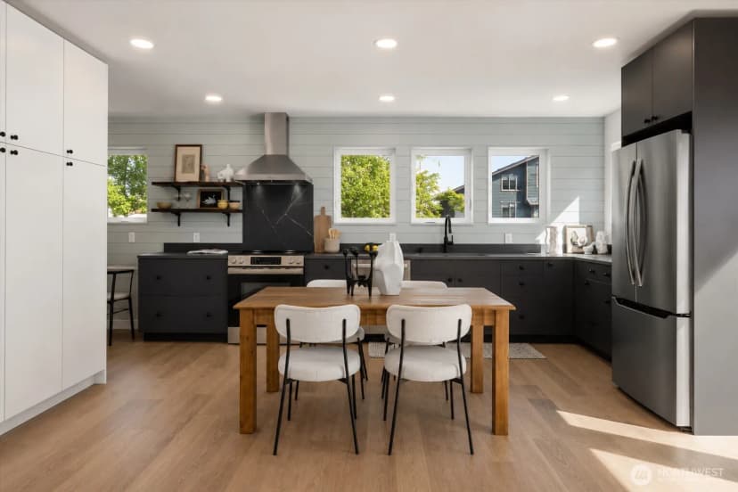 Property photo for 909 32nd Avenue S #c, Seattle photo 19